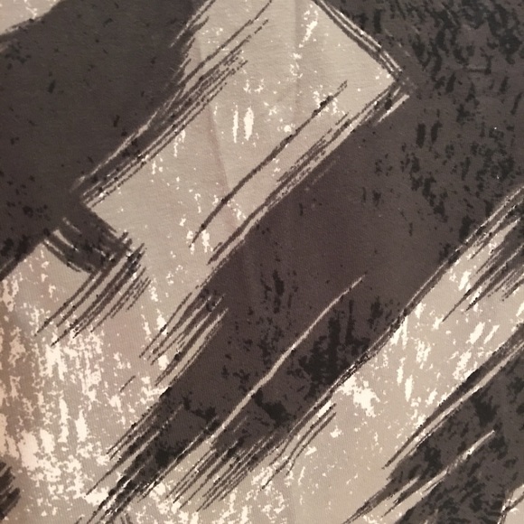 Roaman’s • Brushstroke Print Legging - Picture 5 of 7